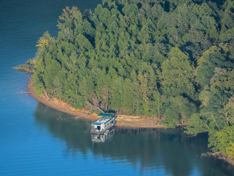 Dale Hollow Lake A Showcase For The Beauty Of Tennessee 6289